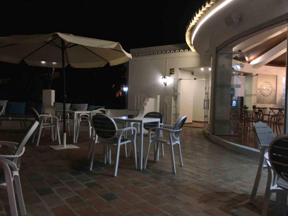 Tavira Cozy Studio By The Pool Bagian luar foto